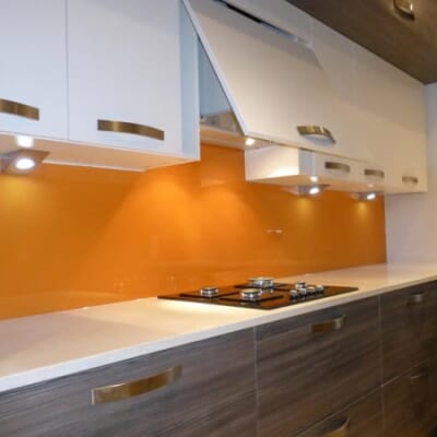 Kính Màu Ốp Bếp Cần Thơ