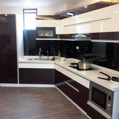 Kính Cường Lực Ốp Bếp Màu Đen