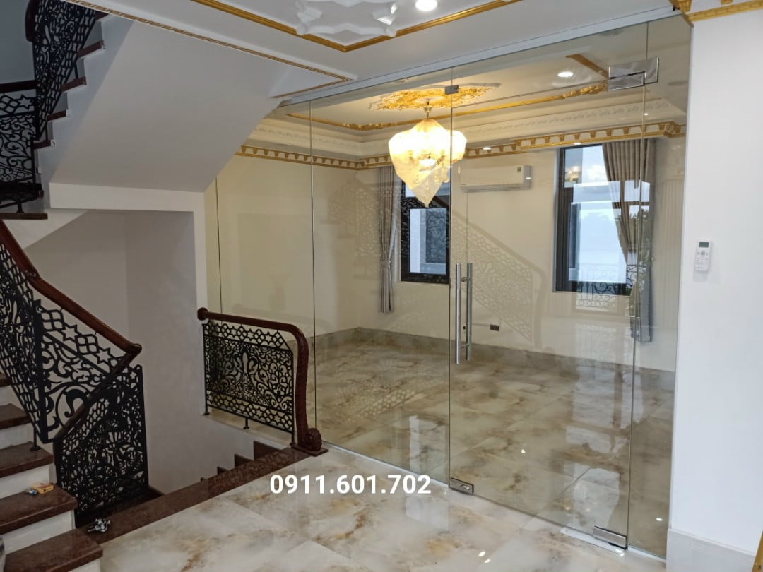 Cửa kính cường lực cho vinhome Xuân Khánh Cần Thơ