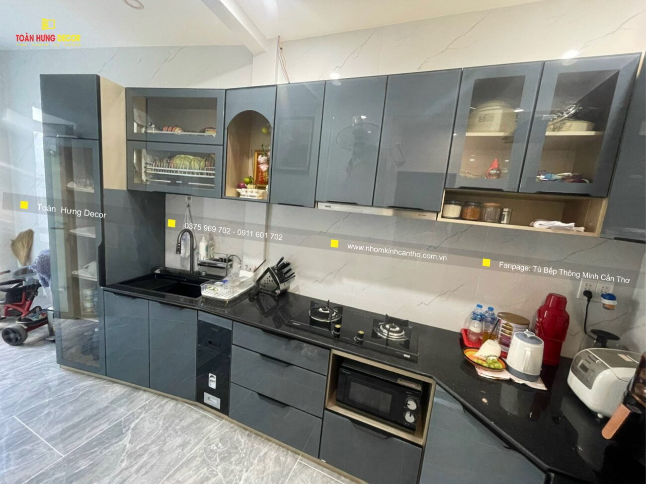 Tủ bếp nhôm hợp kim