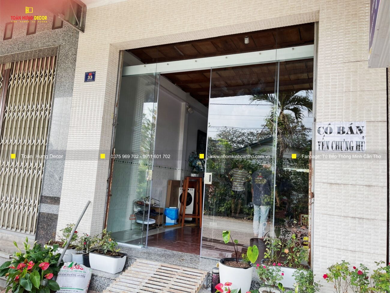 Cửa kính trượt lùa cơ