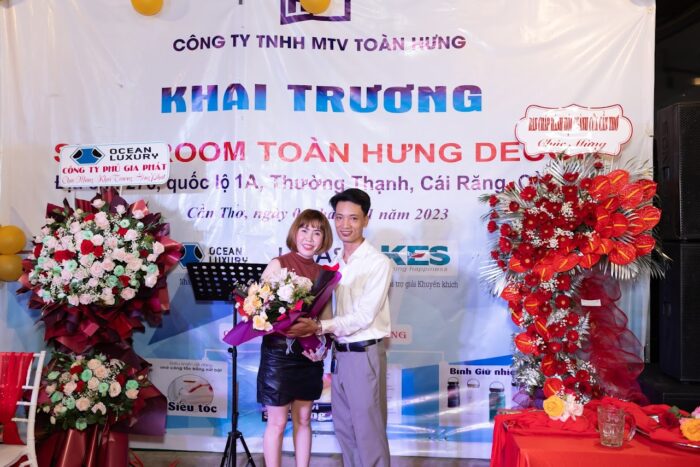 CÔNG TY NỘI THẤT TOÀN HƯNG