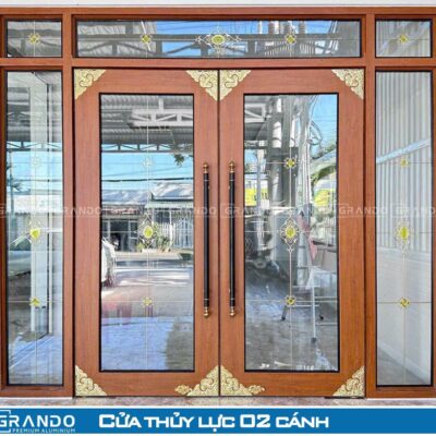 Mẫu cửa thủy lực Grando